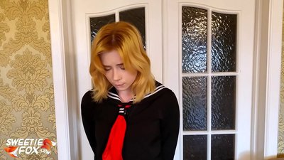 Nevlastný otec tvrdo potrestal školáčku za zlú školu - Spanked and Mouthfucked